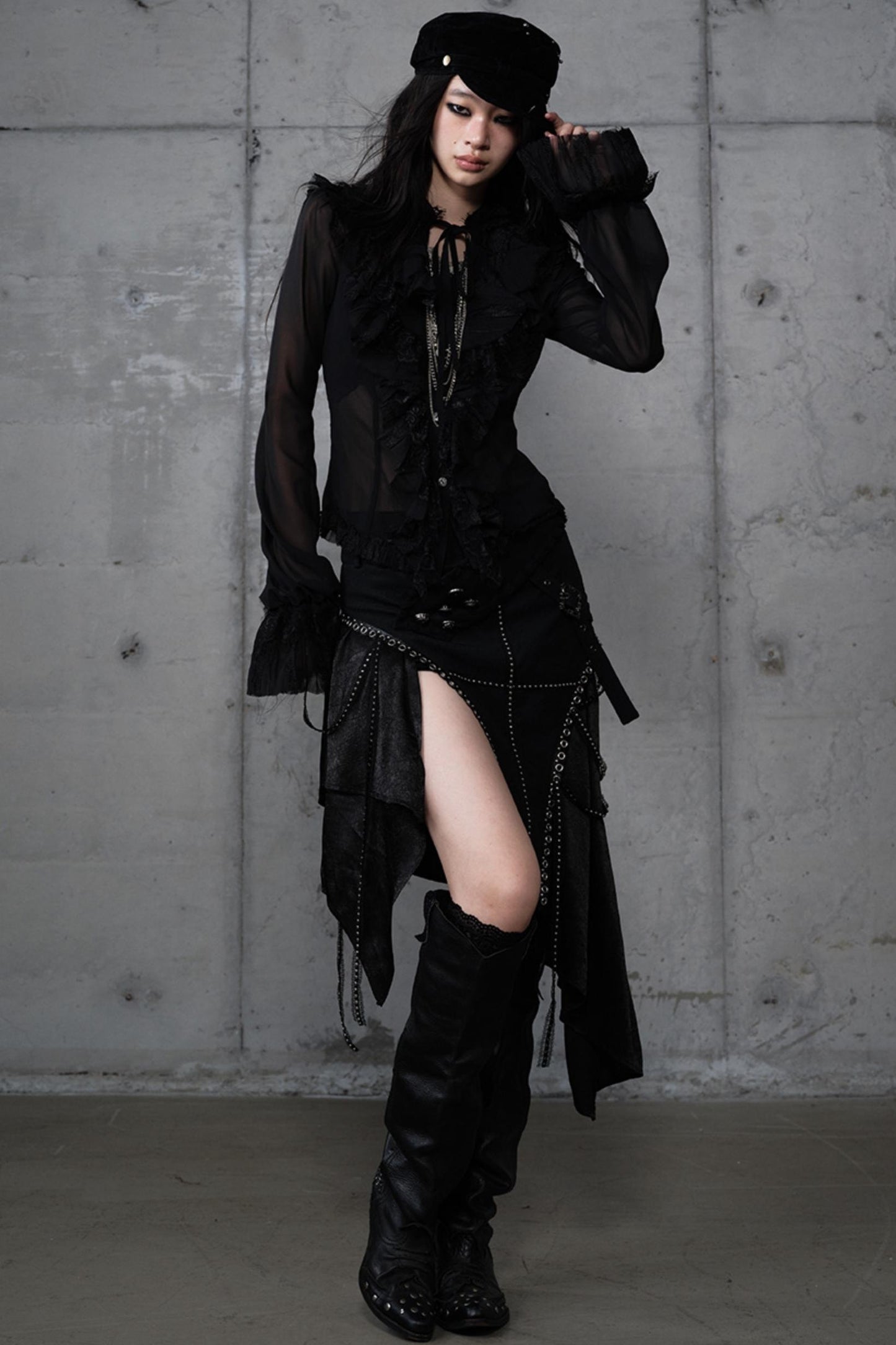 Irregular Leaky Leg Skirt