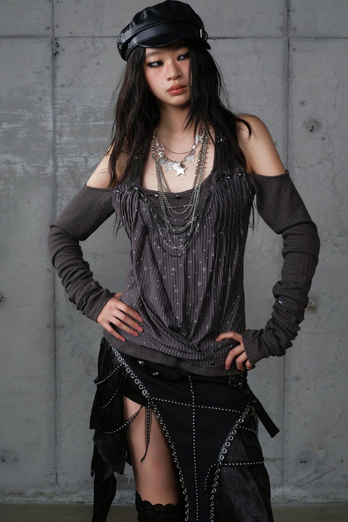 Leaky Shoulder Long Sleeve Top