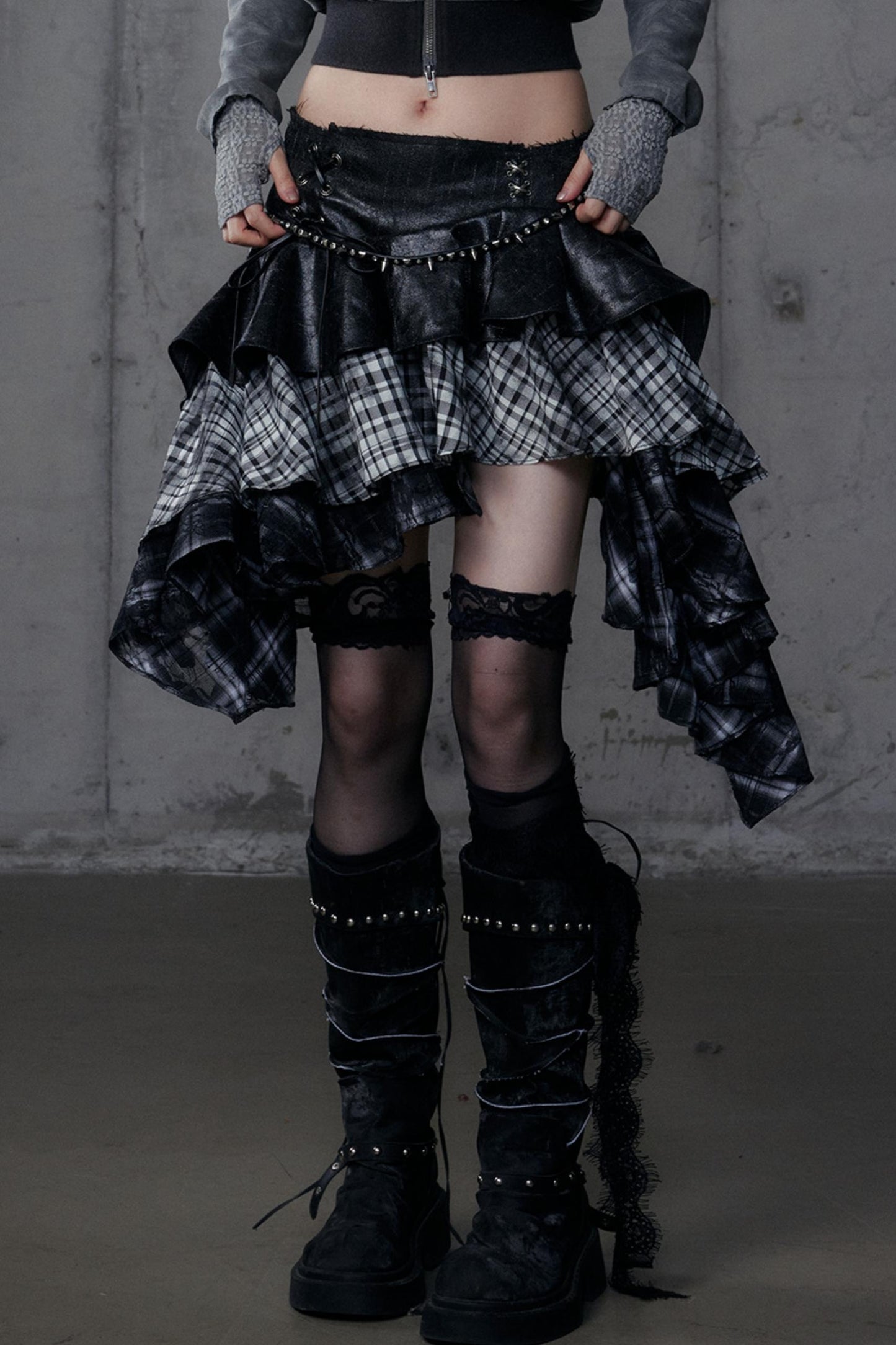 Dark Retro Plaid Leather Skirt