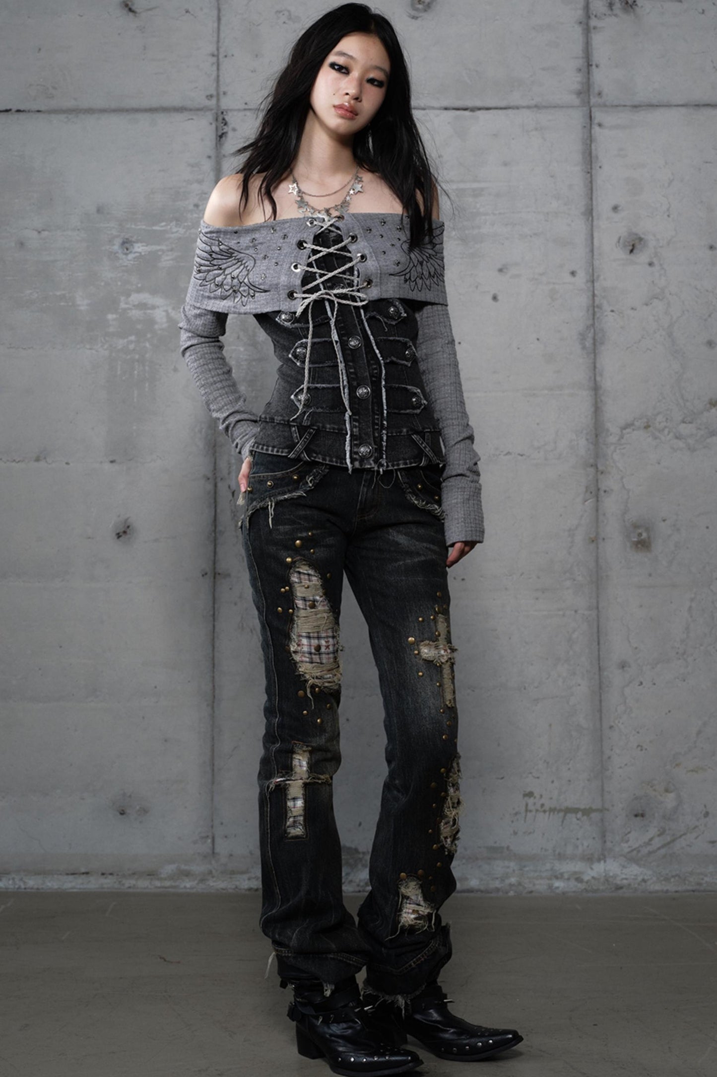 Distressed Straight Slim Jeans