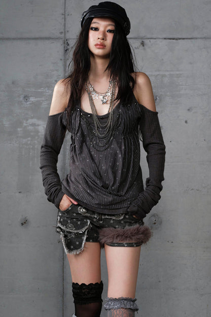 Leaky Shoulder Long Sleeve Top