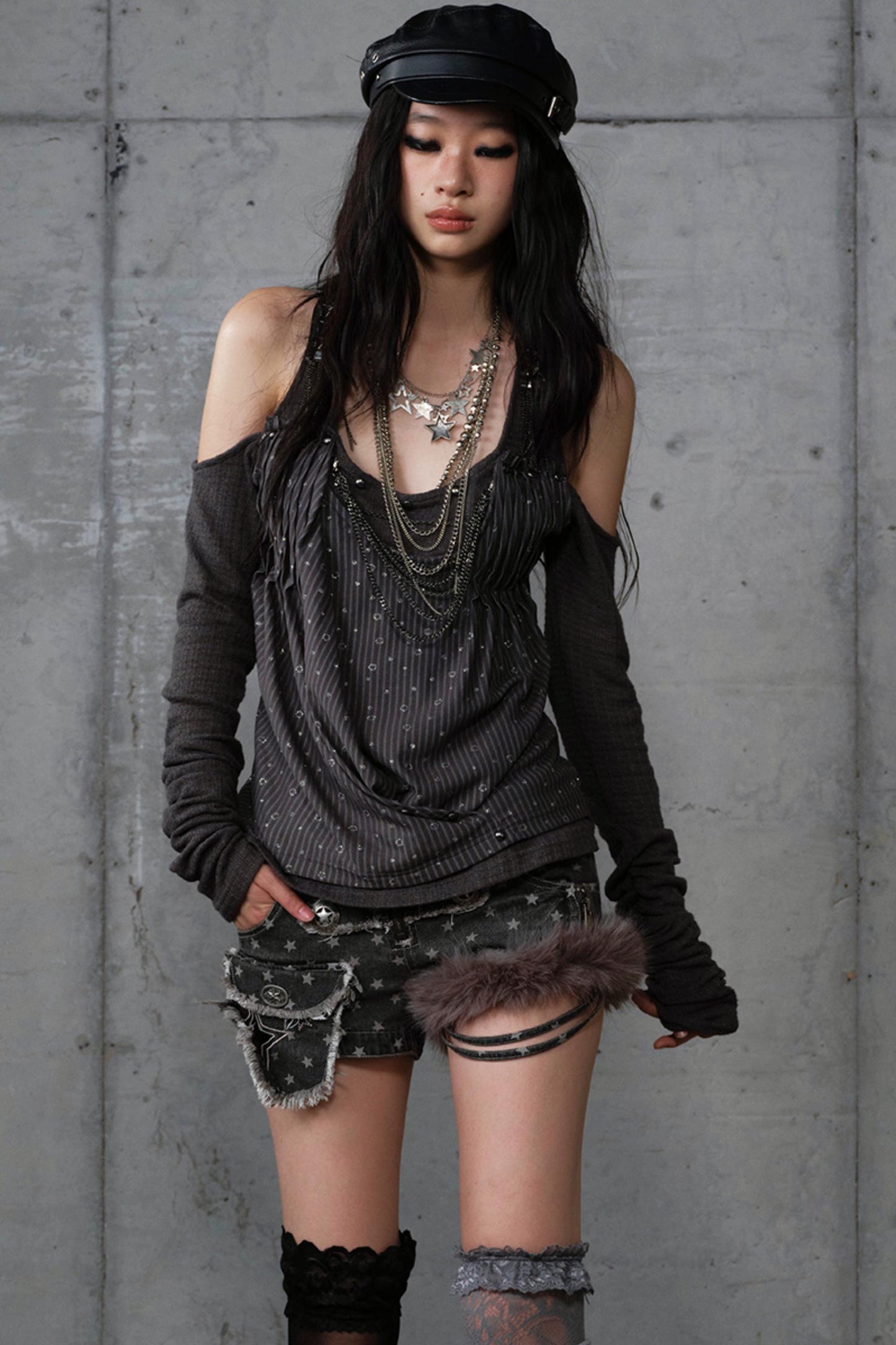 Leaky Shoulder Long Sleeve Top