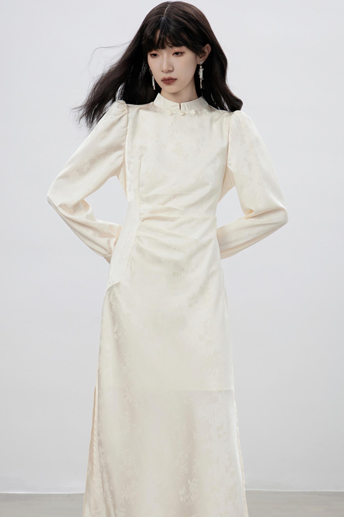 Classic Long-Sleeved Cheongsam Dress