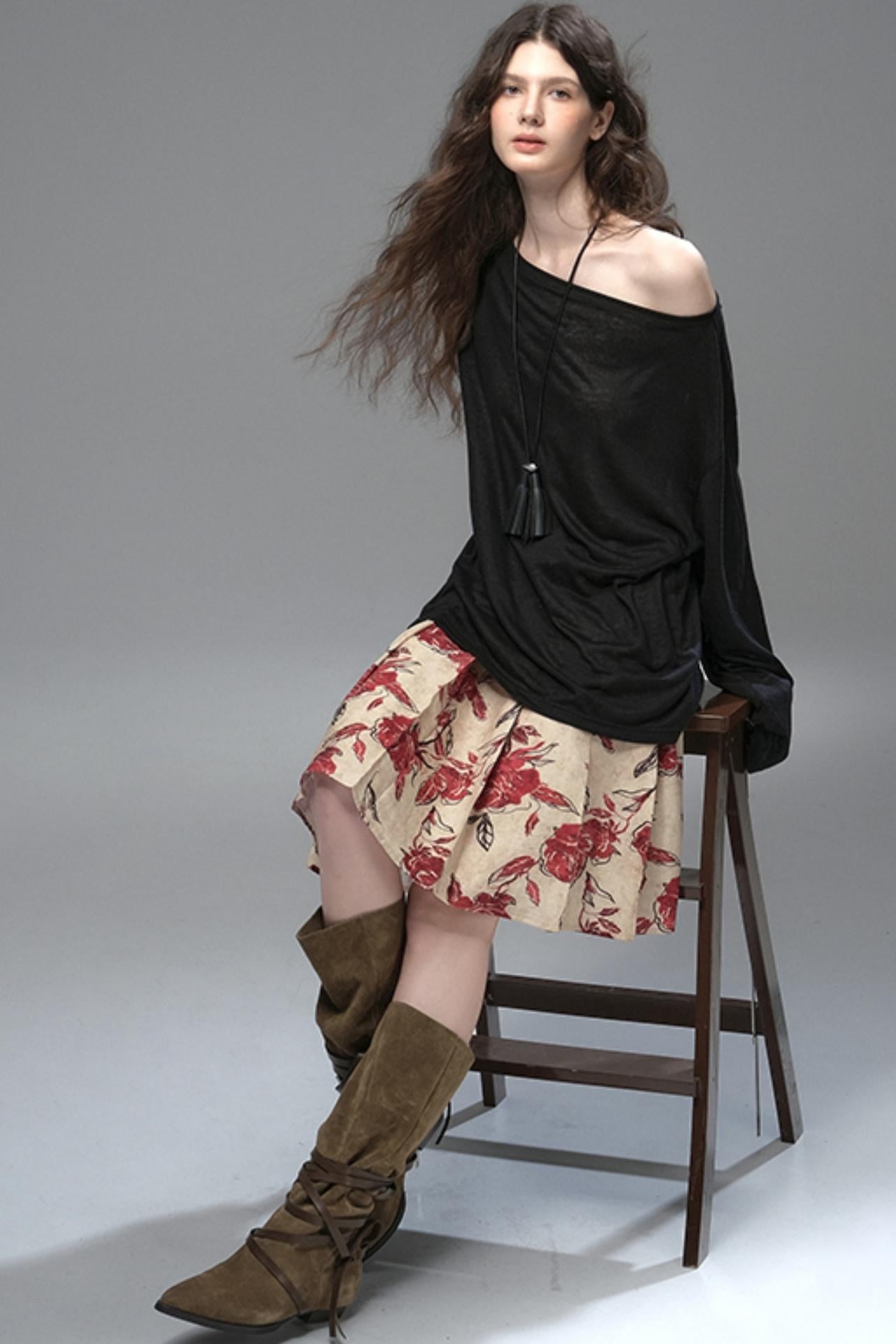 Wind Etched Flowering Pleated Skirt