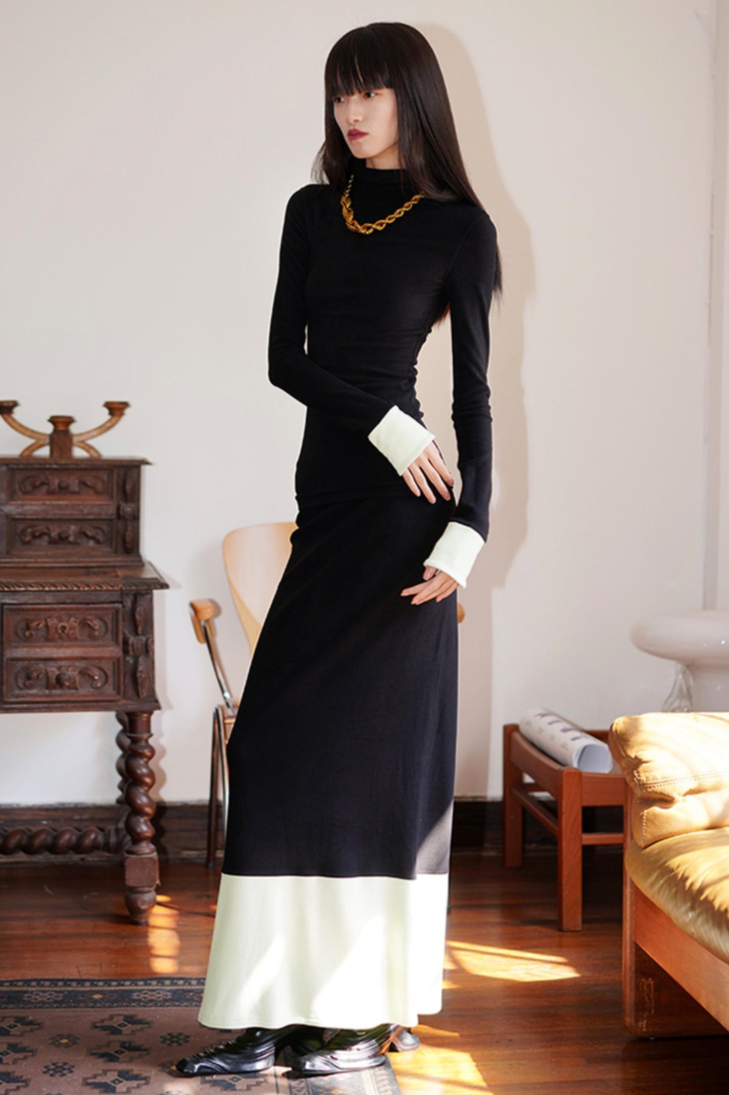 Warm Velvet Stitched Long Skirt