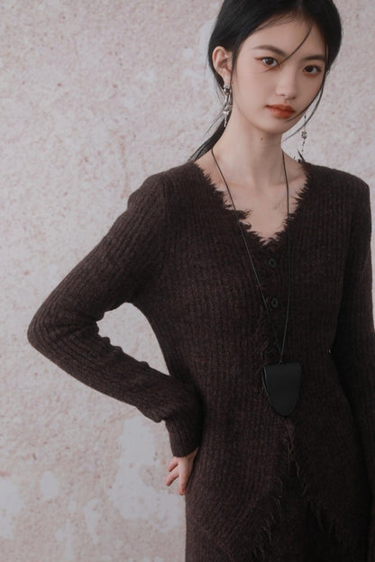 Brown Knitted Raw Skirt Set-Up