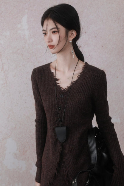 Brown Knitted Raw Skirt Set-Up