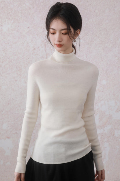 Simple Turtleneck Top