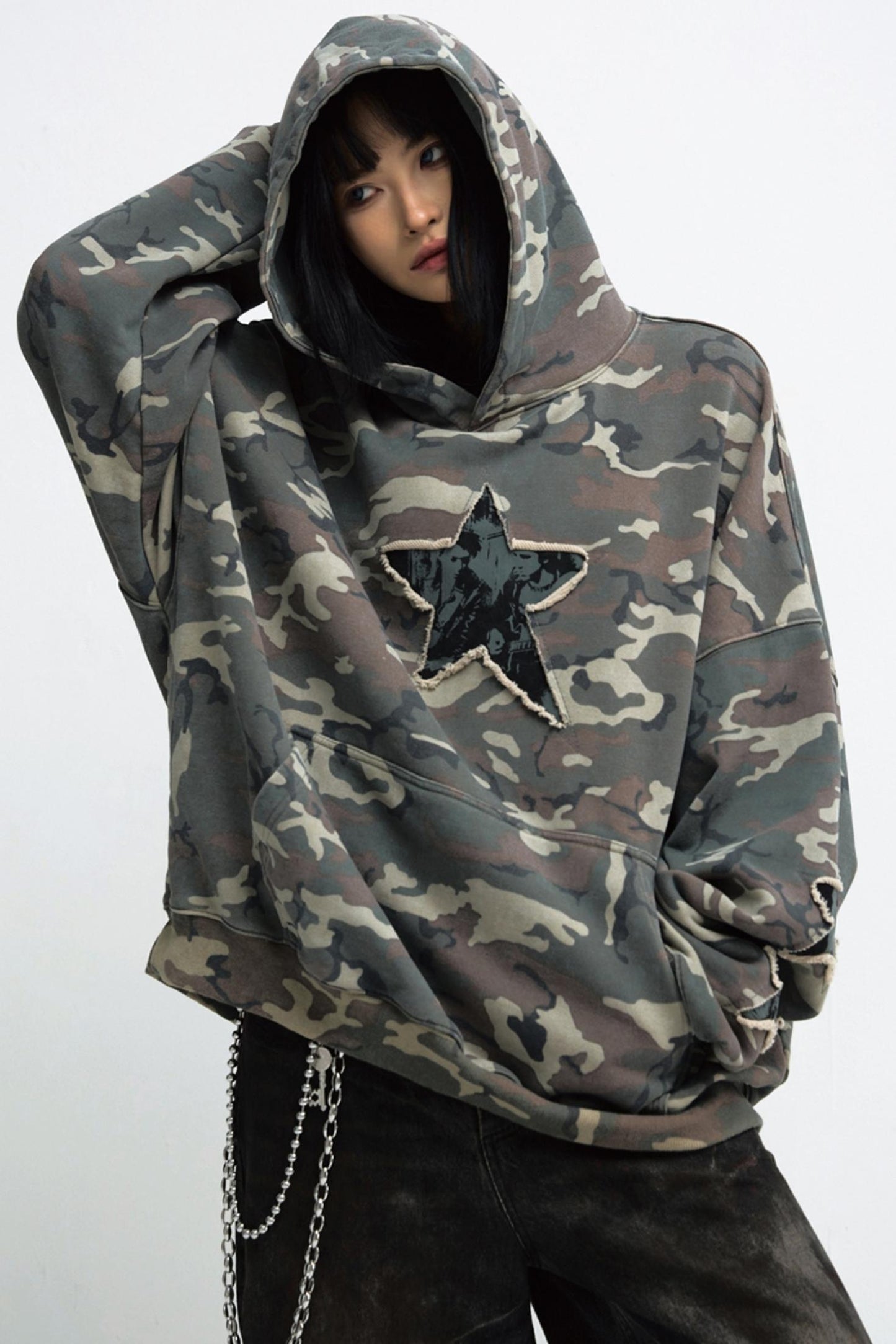 Vintage Embroidered Camo Hooded Sweatshirt