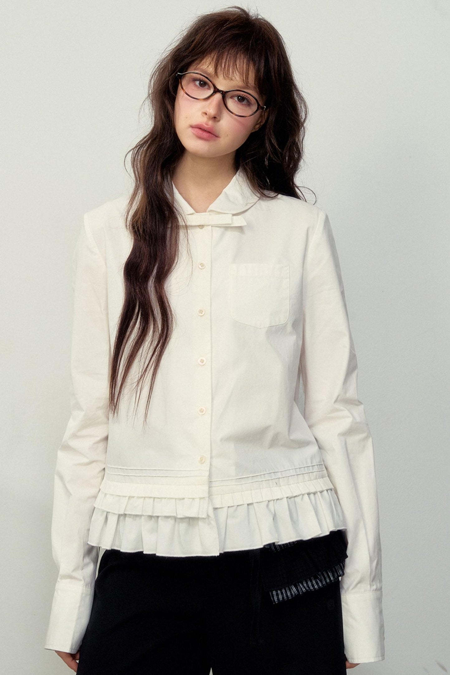 Romantic Lace-Hem Loose Shirt