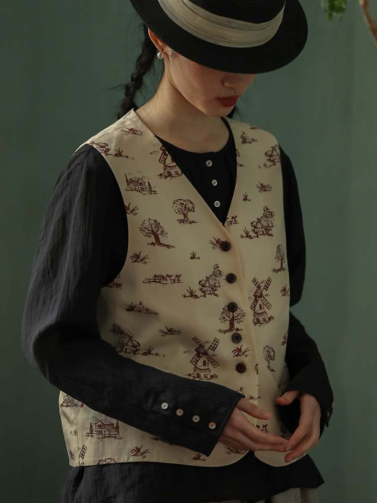 Retro Print V-Neck Vest