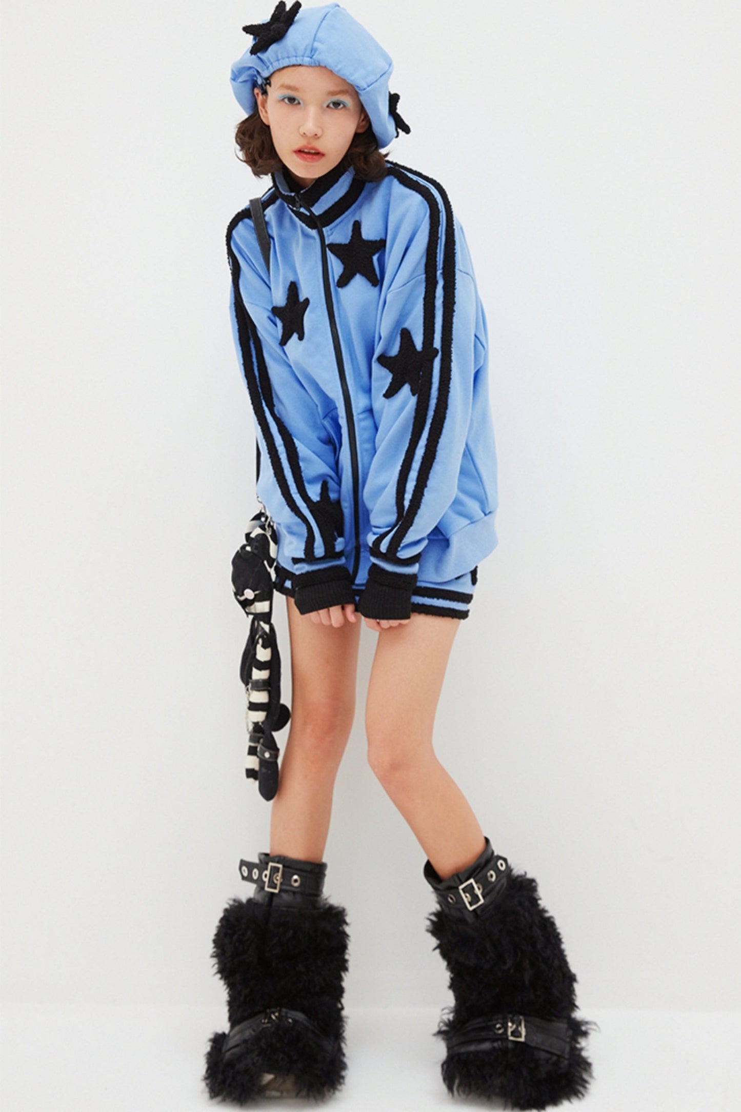 Contrast Blue Star Sweatshirt