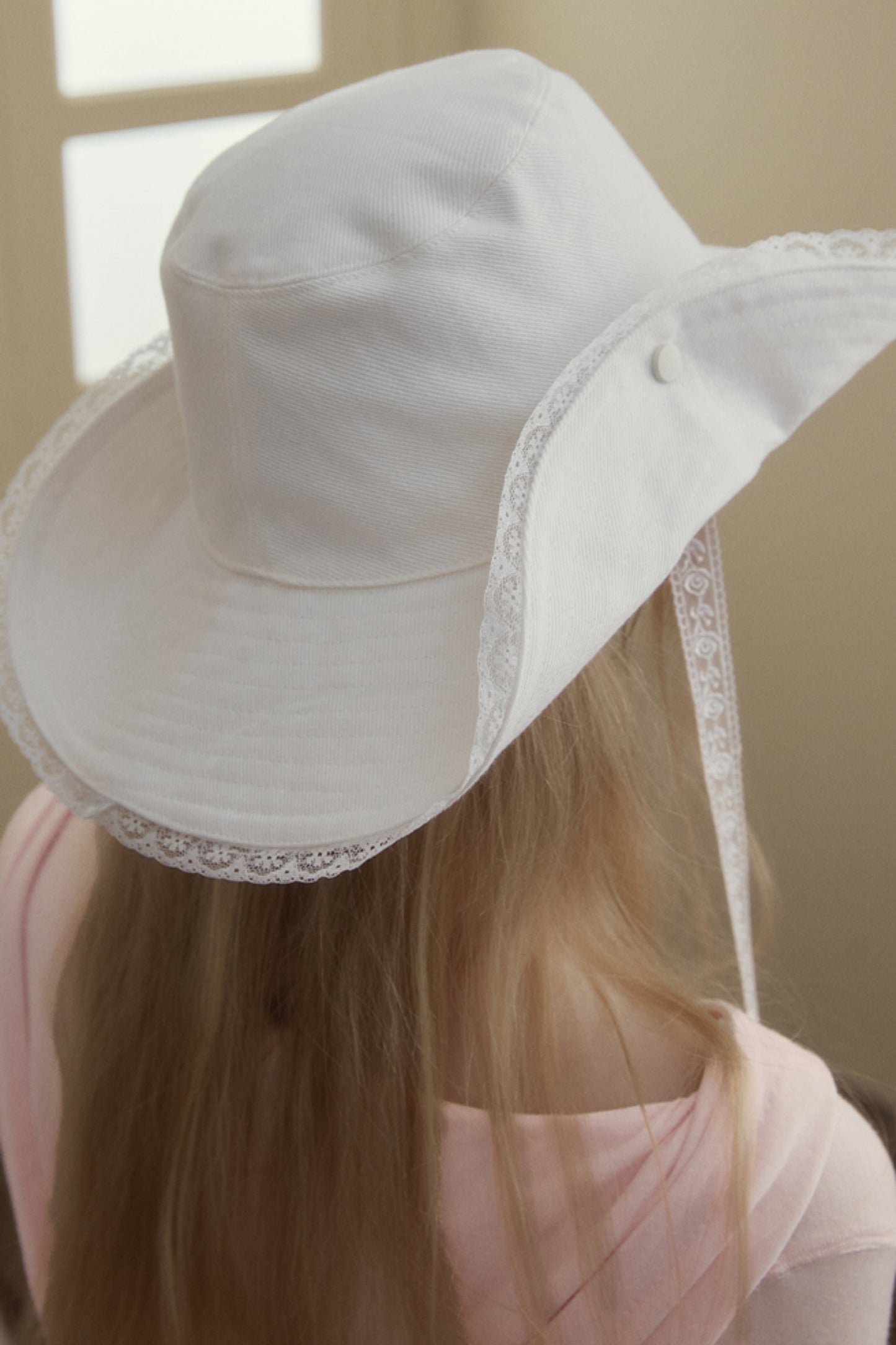 Fashionable Lace Wide Fisherman Hat