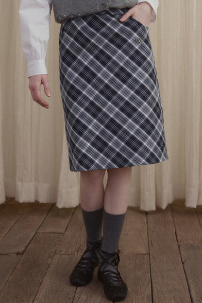 Simple Straight Check Skirt