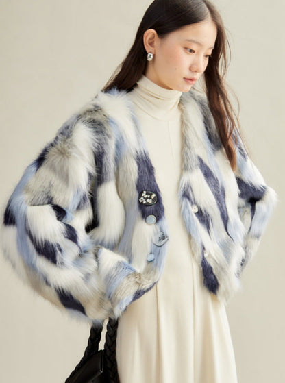 blond loose cropped fur coat