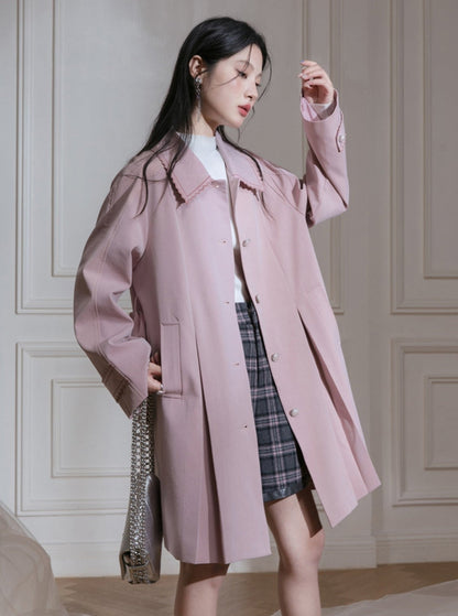 pleated small A-shaped trench coat