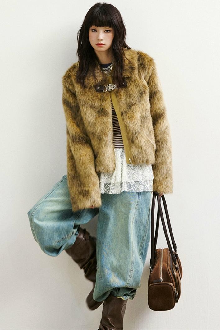 Diamond-Pattern Khaki Fur Jacket