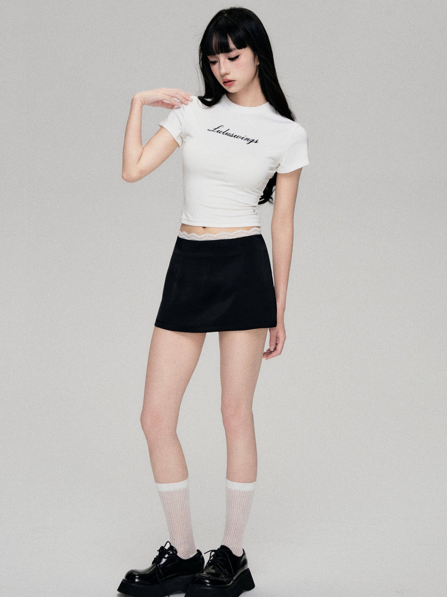 Vintage Babes Logo Cropped T-Shirt