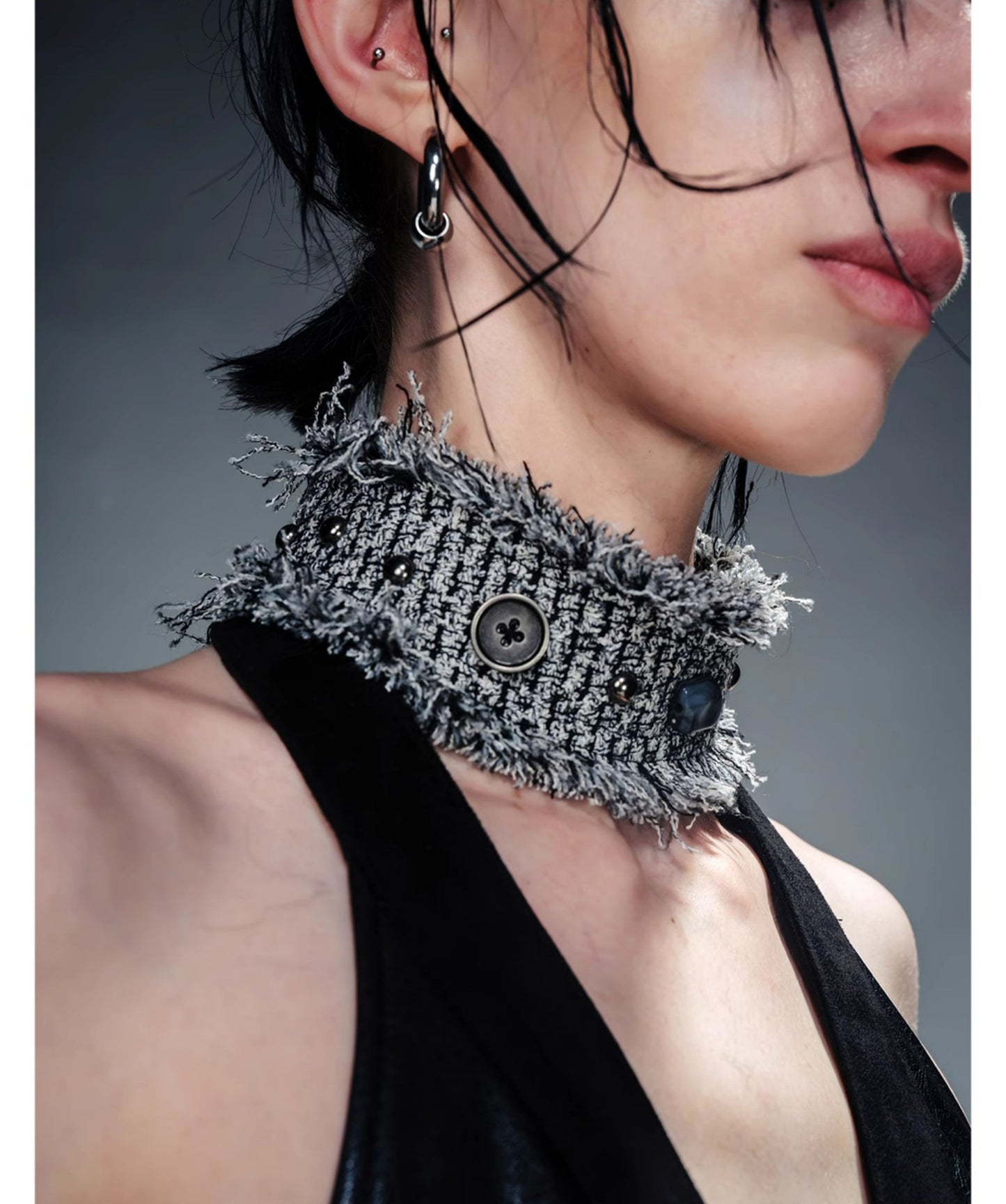 Versatile Choker Collar