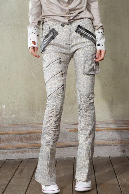 Low-Rise Leopard Print Trousers