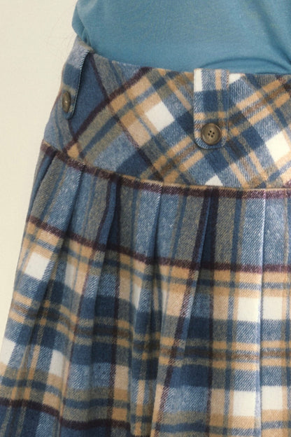 Slim Fit Plaid Pleated Skirt