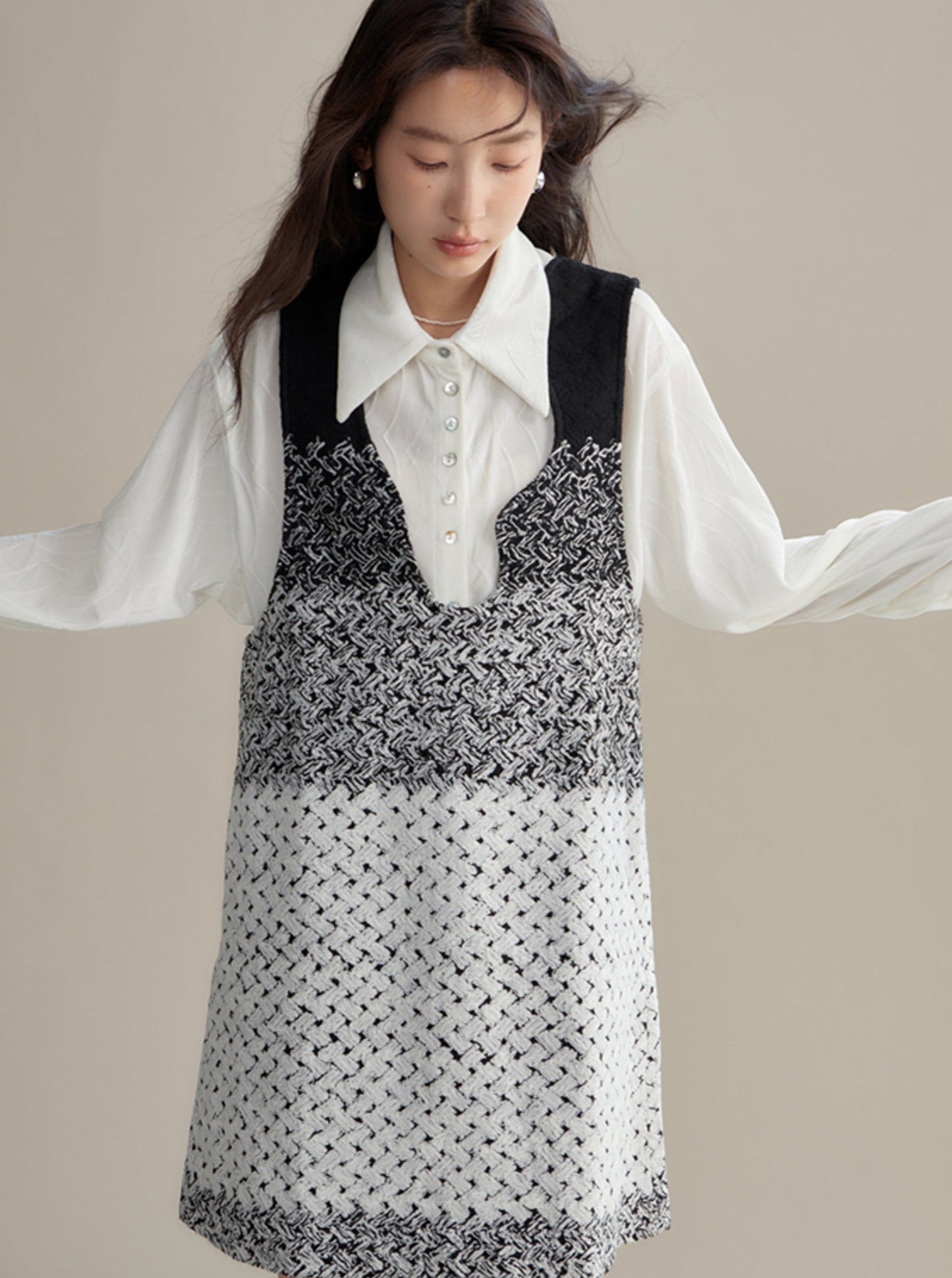 Mid-length knitted vest dress