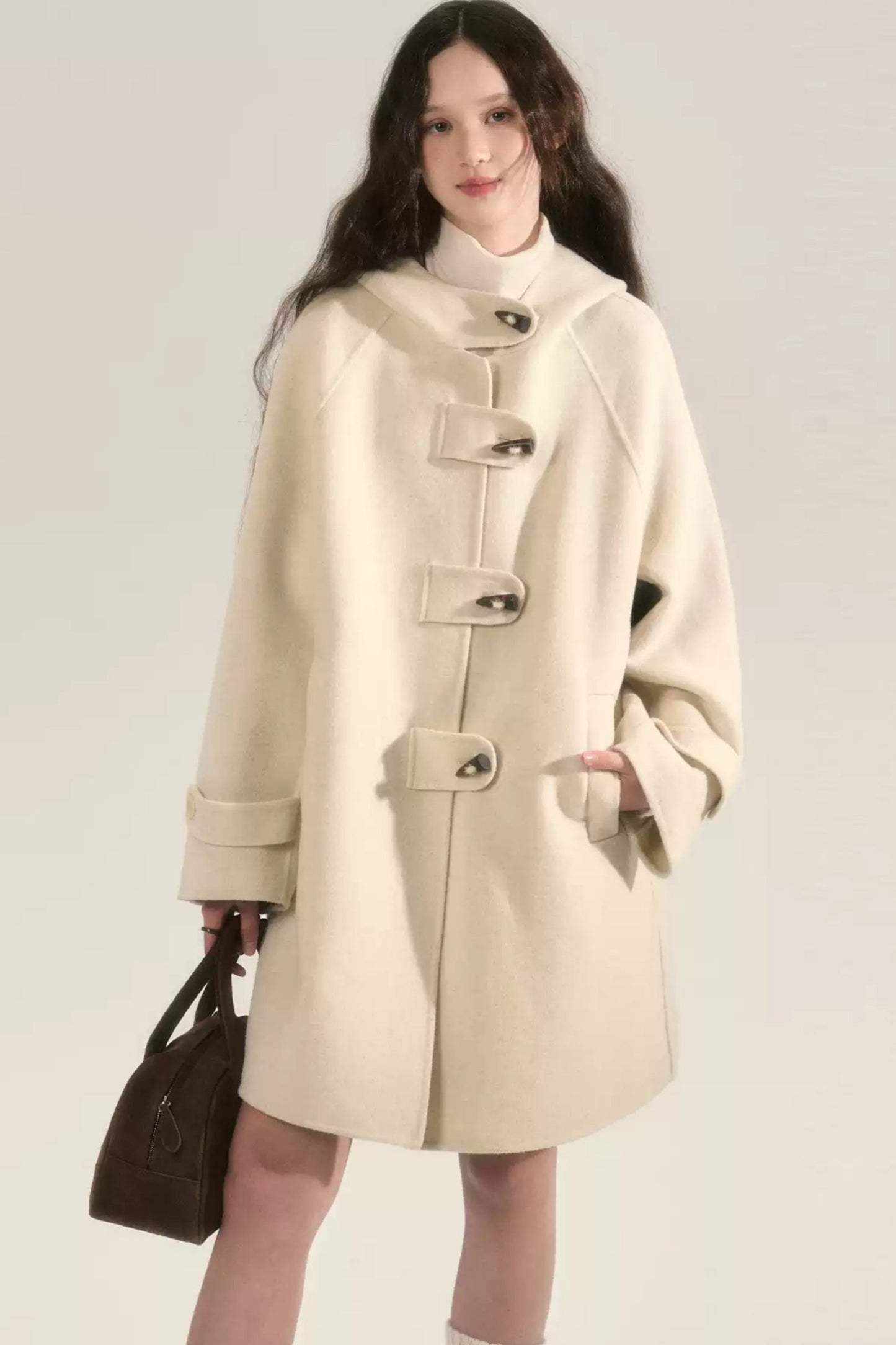 Horn Buttoned Wool Tweed Coat