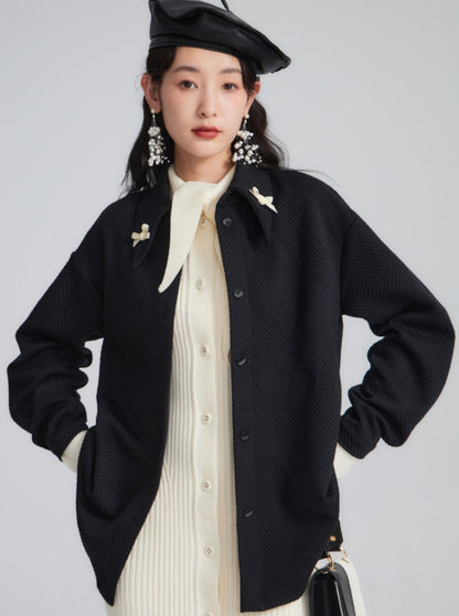 Contrasting bow Pre-Fall texture shirt