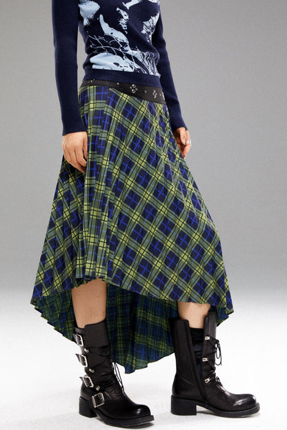 Dimensional Pleated Check Skirt