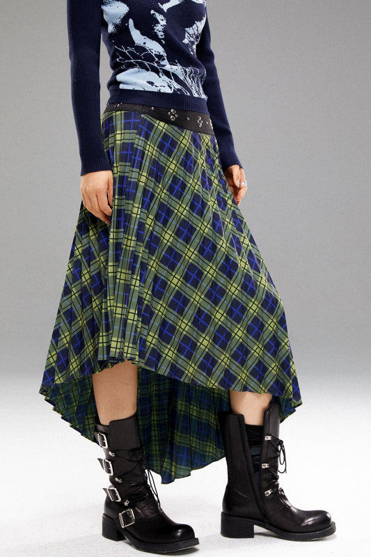 Dimensional Pleated Check Skirt