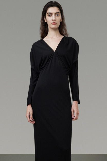 Slim-Fit Black Knit Dress