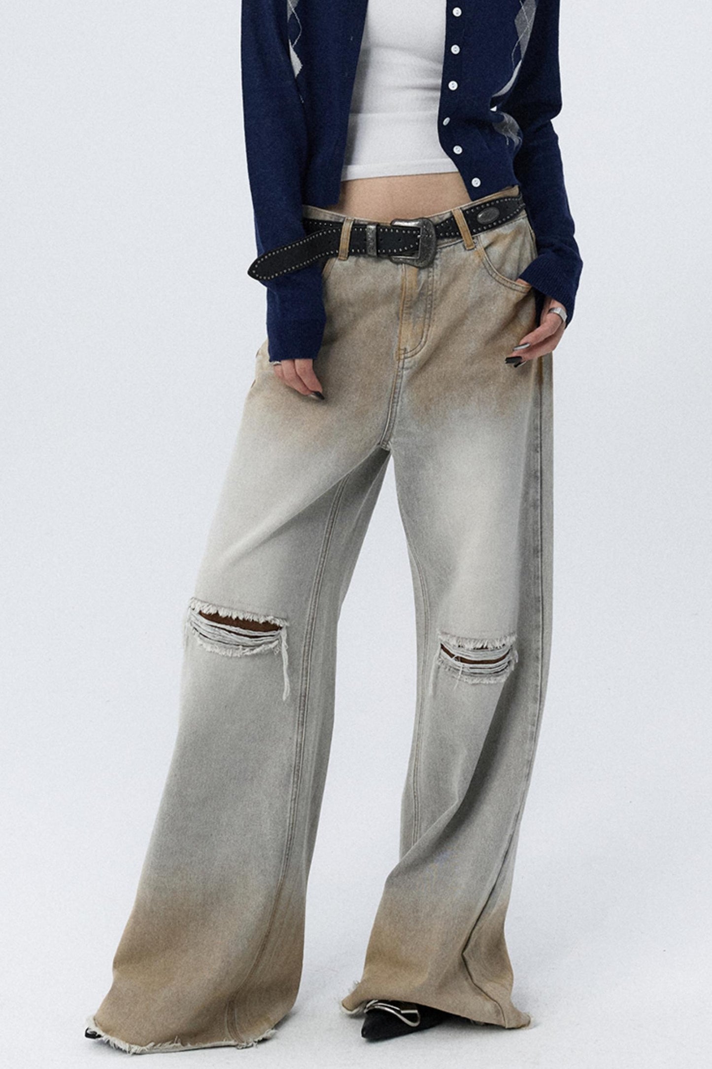 Distressed Gradient Raw Flared Jeans