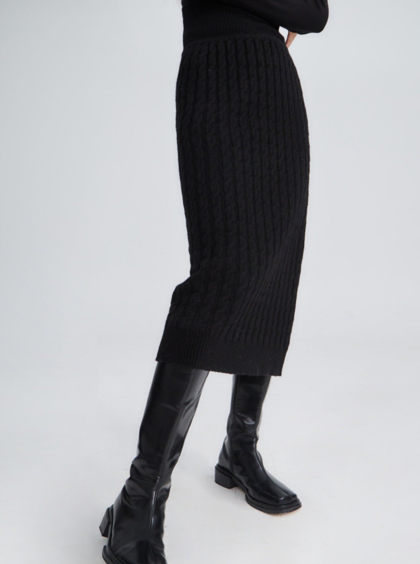 Wool high waist knitted skirt