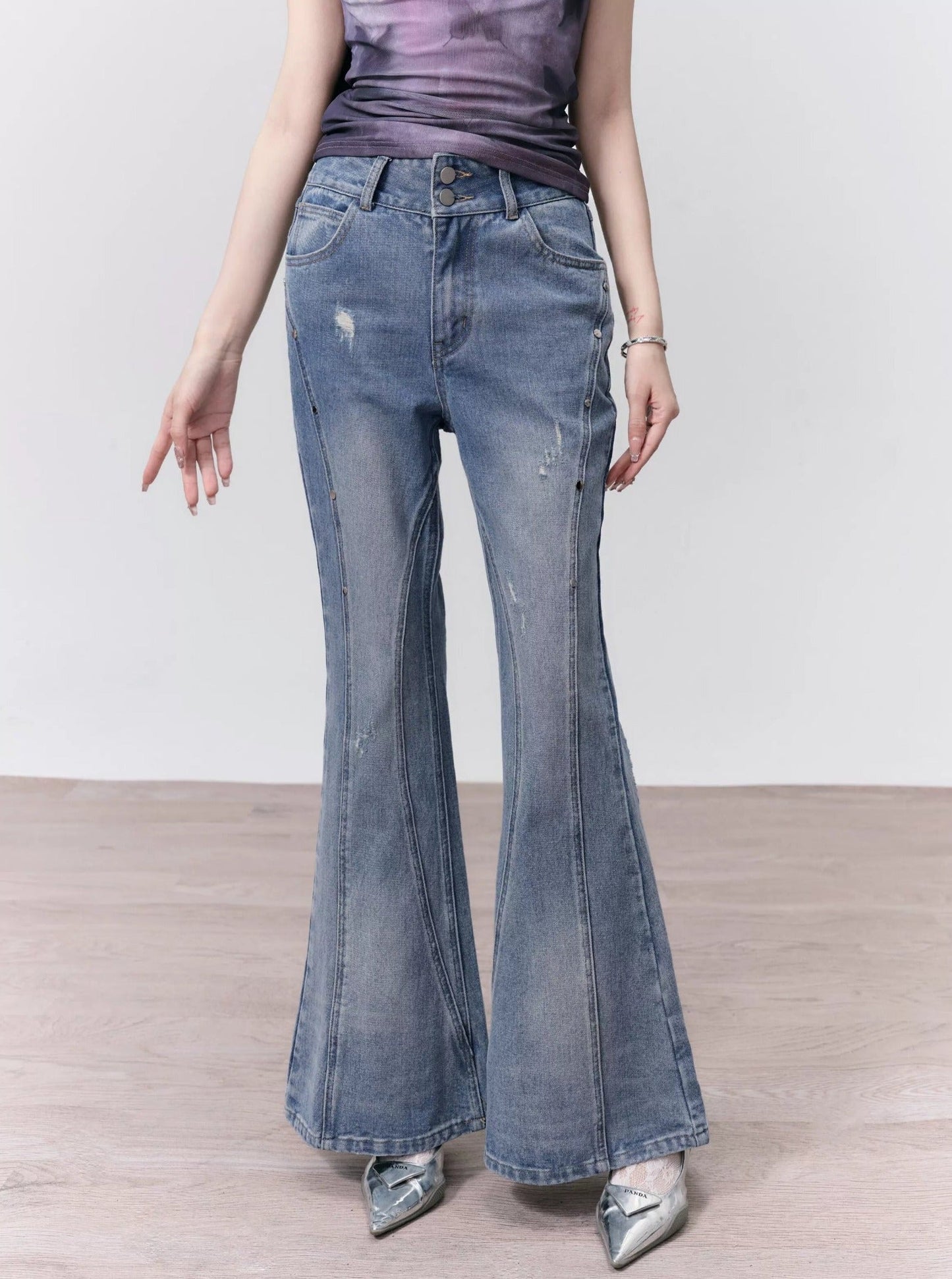 Distressed Thin Flared Pants