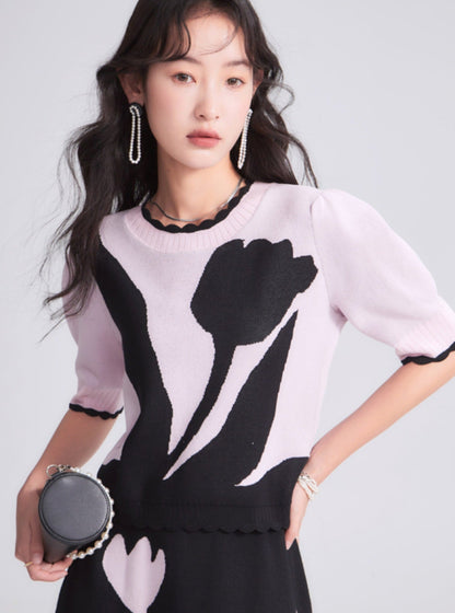 Pinky Tulip Short Sleeve Knit T-Shirt Skirt Set