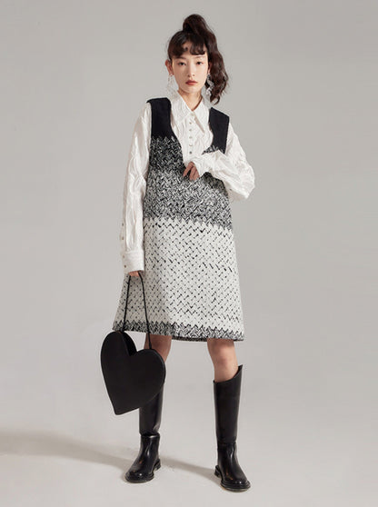 Mid-length knitted vest dress