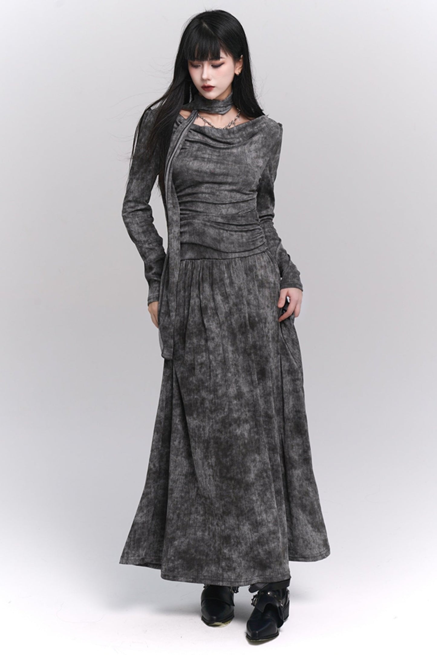 Wasteland Style Gray Winter Dress