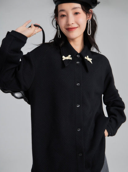 Contrasting bow Pre-Fall texture shirt