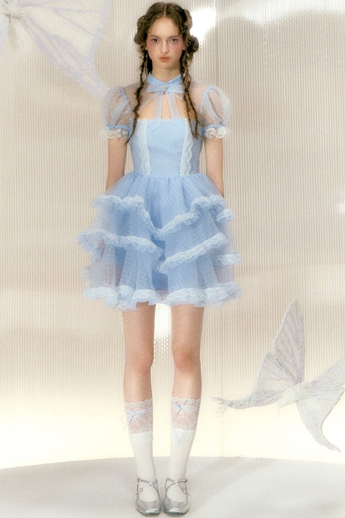 Baby Blue Spitzenkleid mit Strass 