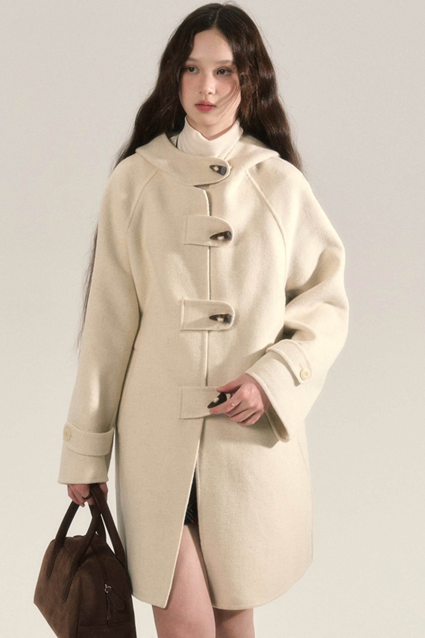 Horn Buttoned Wool Tweed Coat