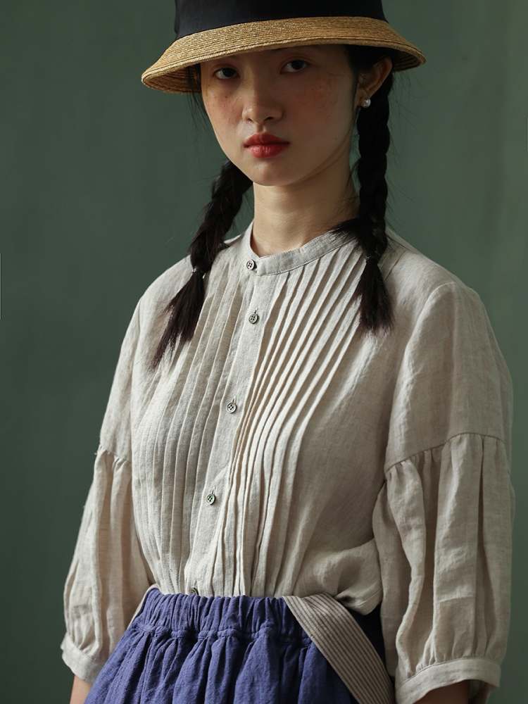 Retro Pleated Collar Loose Shirt