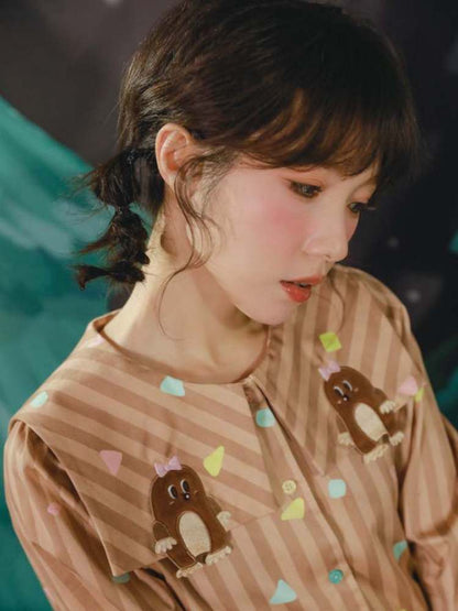 Mole Embroidery Stripe Shirt