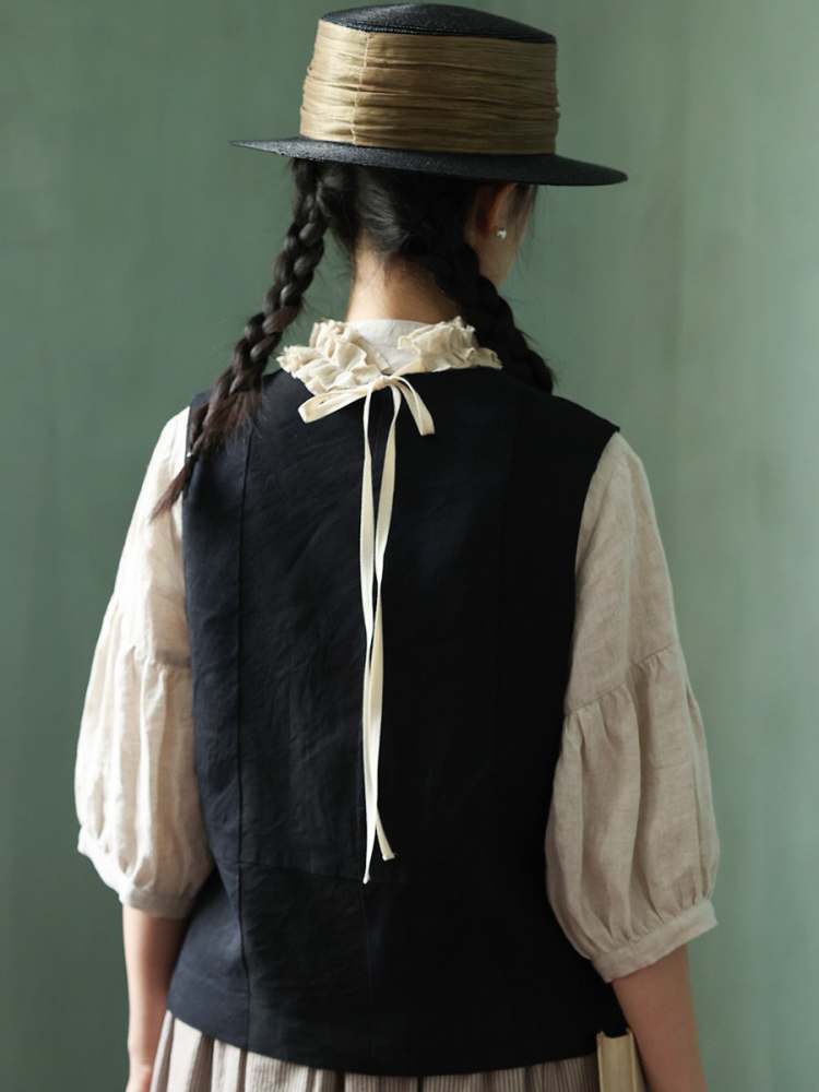 Yarn-Dyed Pocket Button Vest