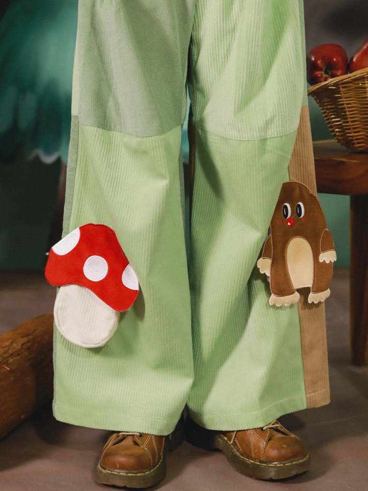 Mushroom Mole 3D Pocket Corduroy Contrast Flare Wide Pants