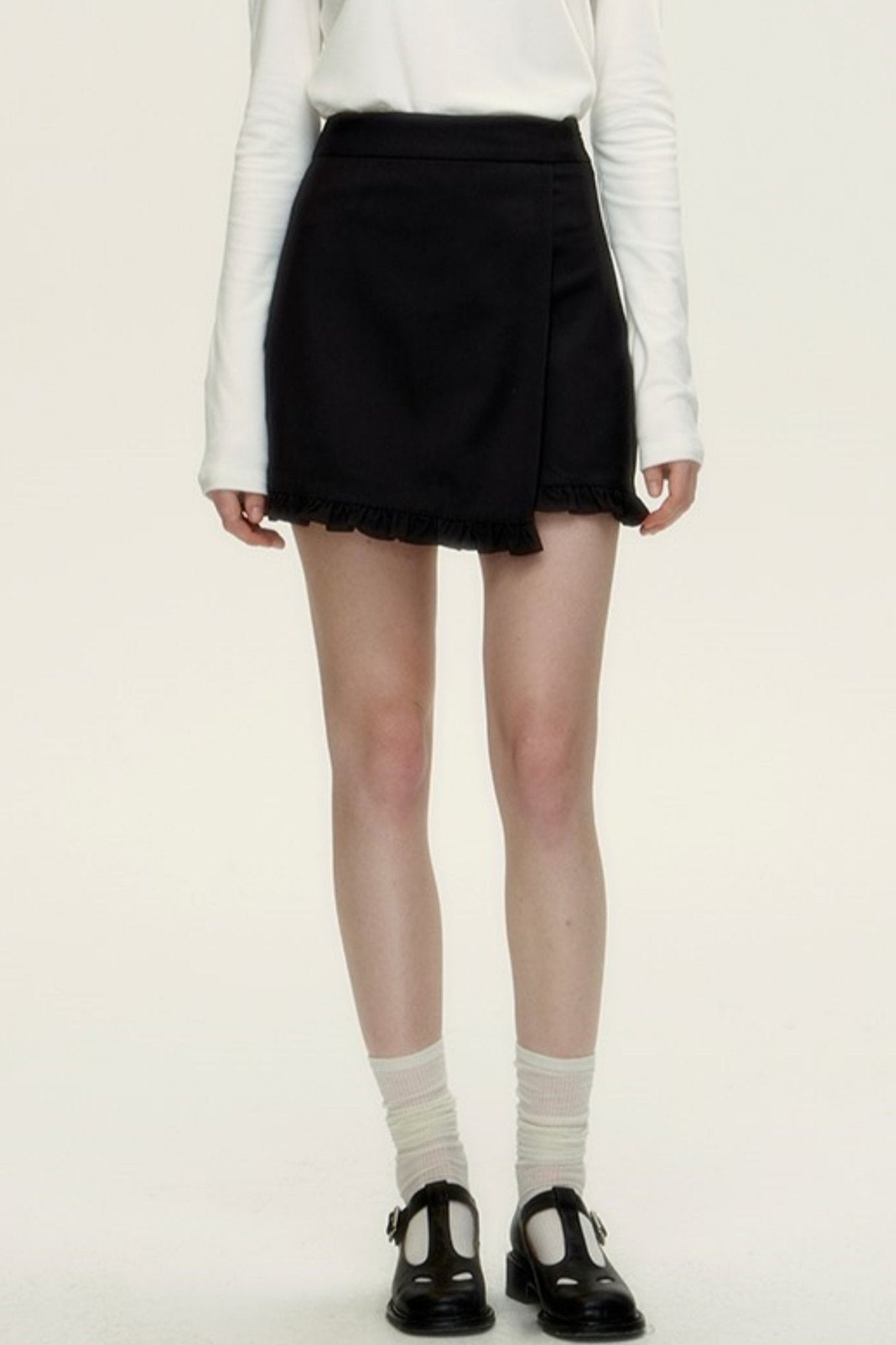 Temperament Black Asymmetric Skirt