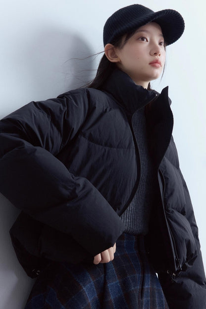 Two-Color Ribbed Knitted Cap