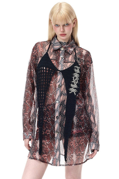 Four-Pointed Star Embroidered Top