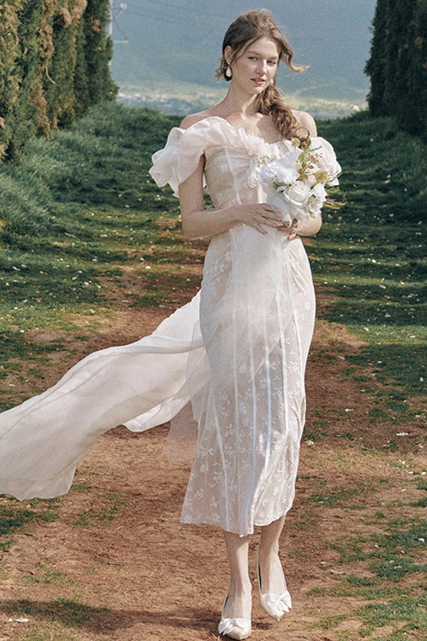 Lace French Retro Off-Shoulder Fishbone Dress