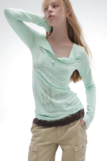 Long-Sleeved Gothic Print Henry Collar T-shirt