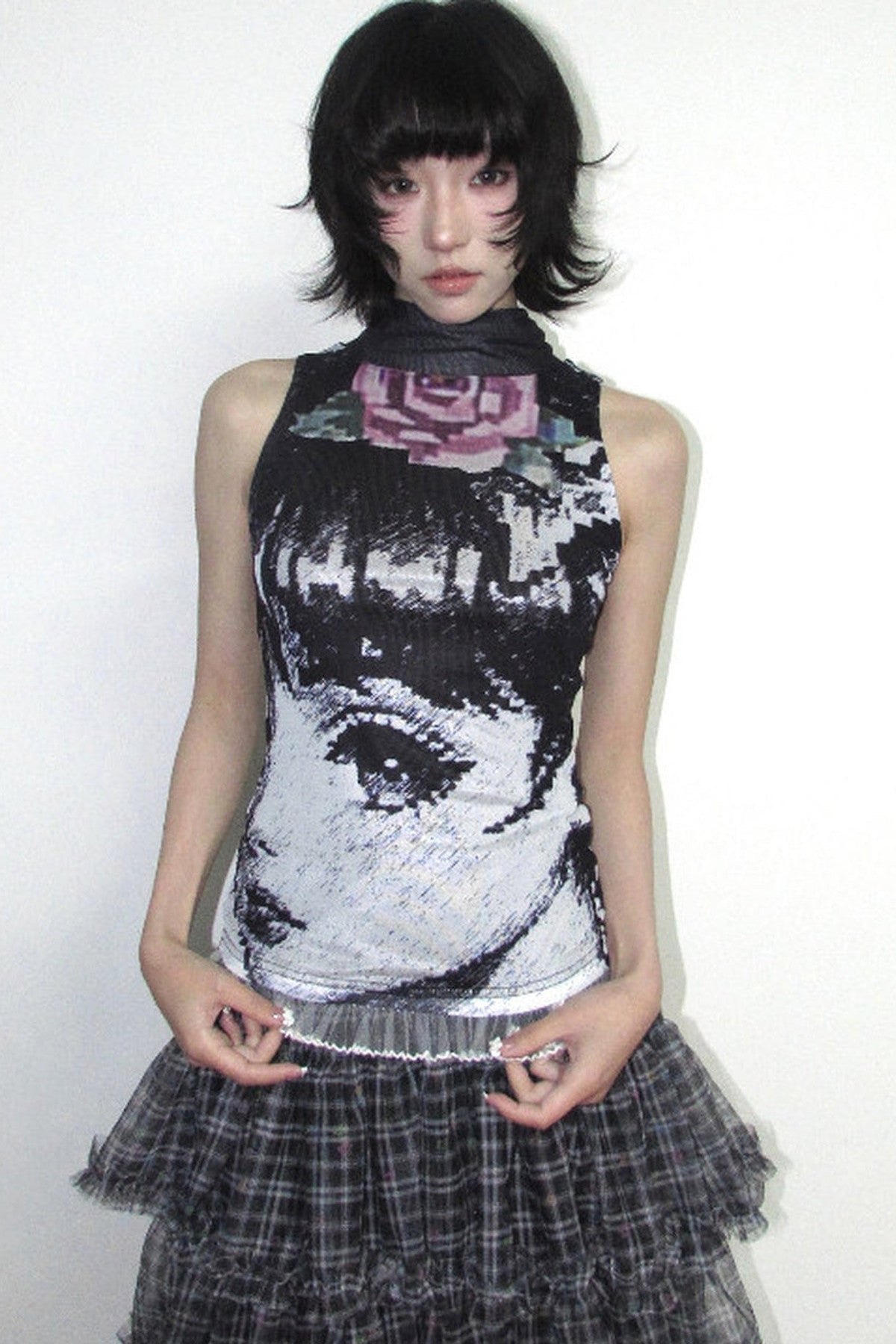 Gilet estivo bianco e nero con collo medio